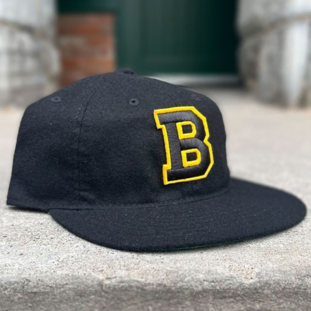 Bruins b hat hotsell