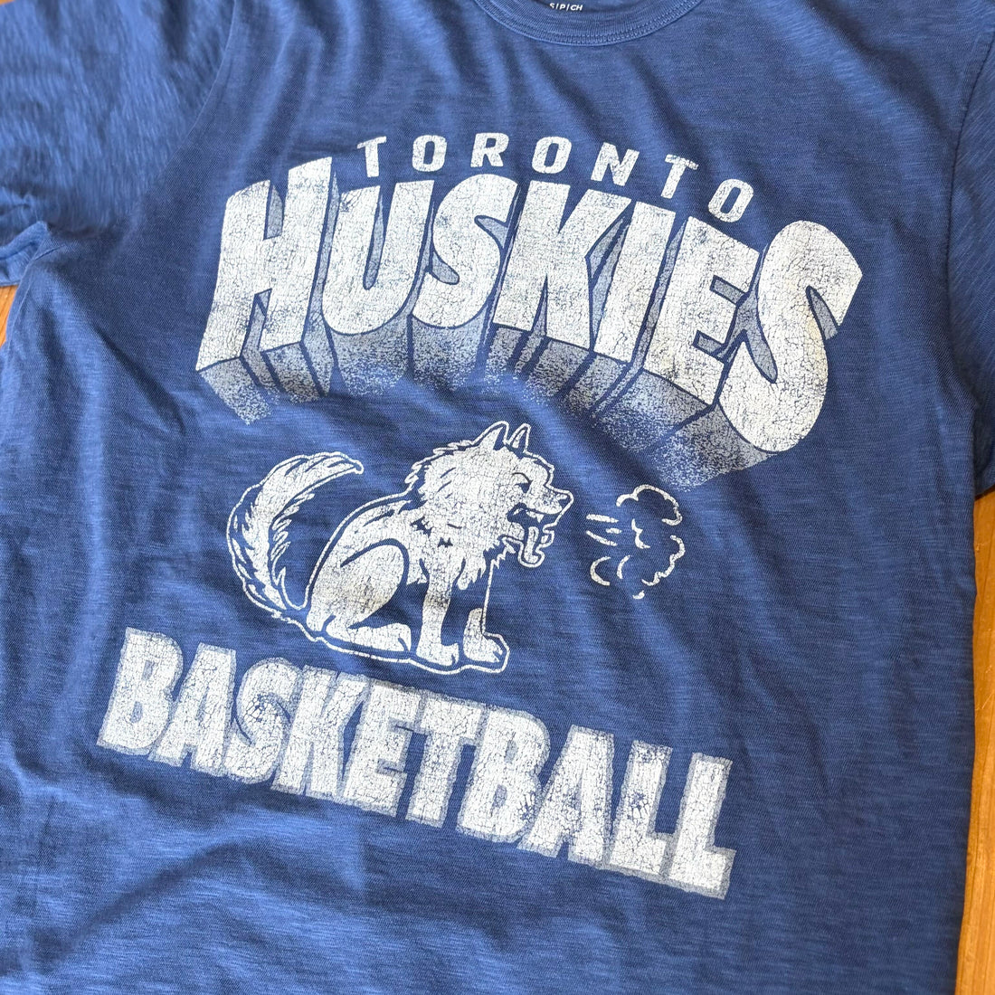 Toronto Huskies NBA Dunmoure Scrum Tee