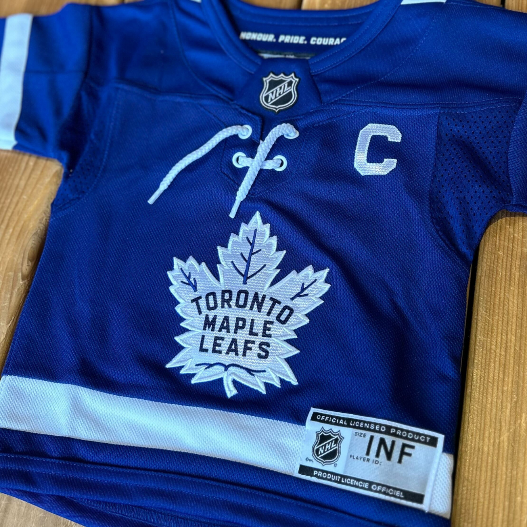 Toronto Maple Leafs NHL Infant Kids Auston Matthews Captain Home Jerse The Sport Gallery