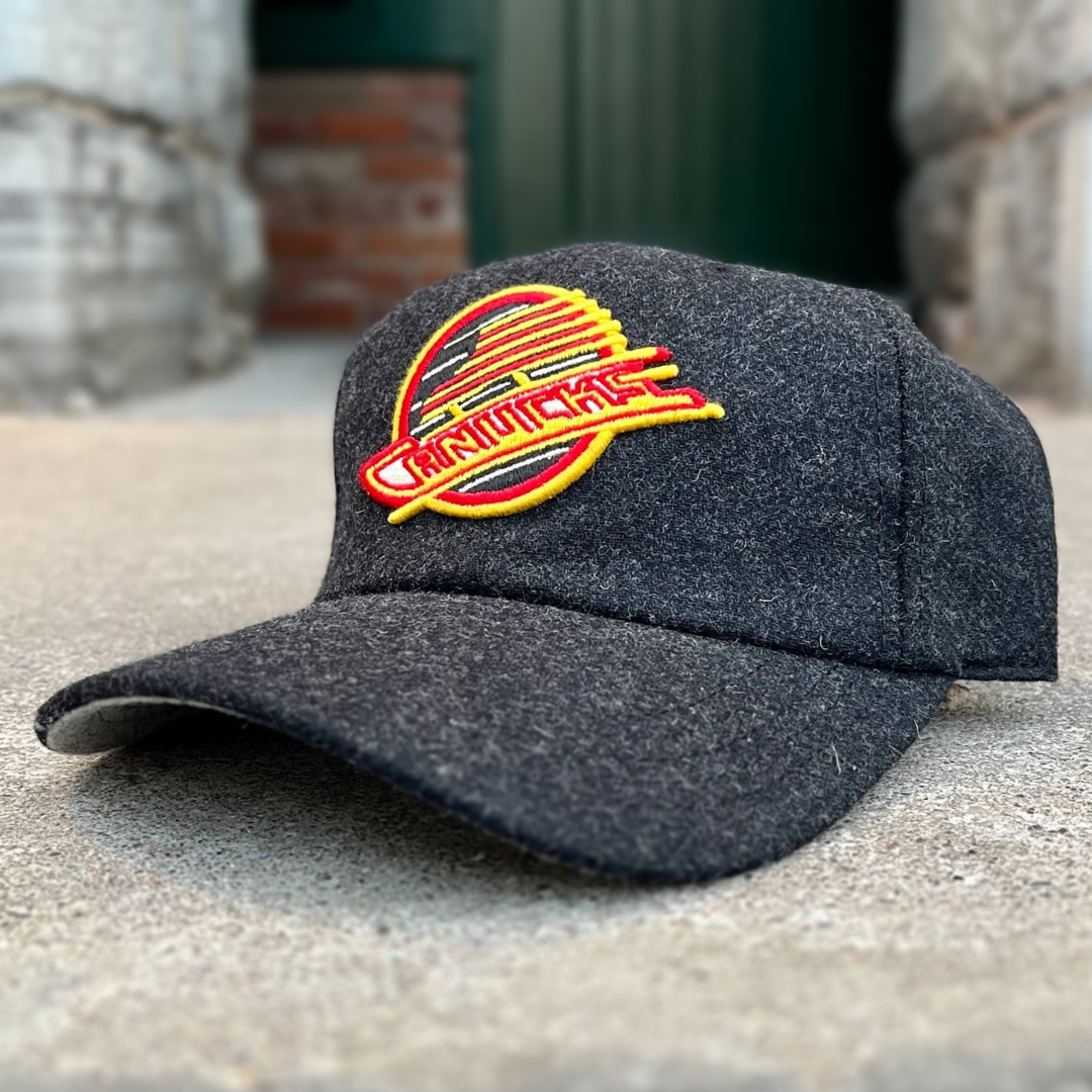 Vintage Vancouver Canucks good hat