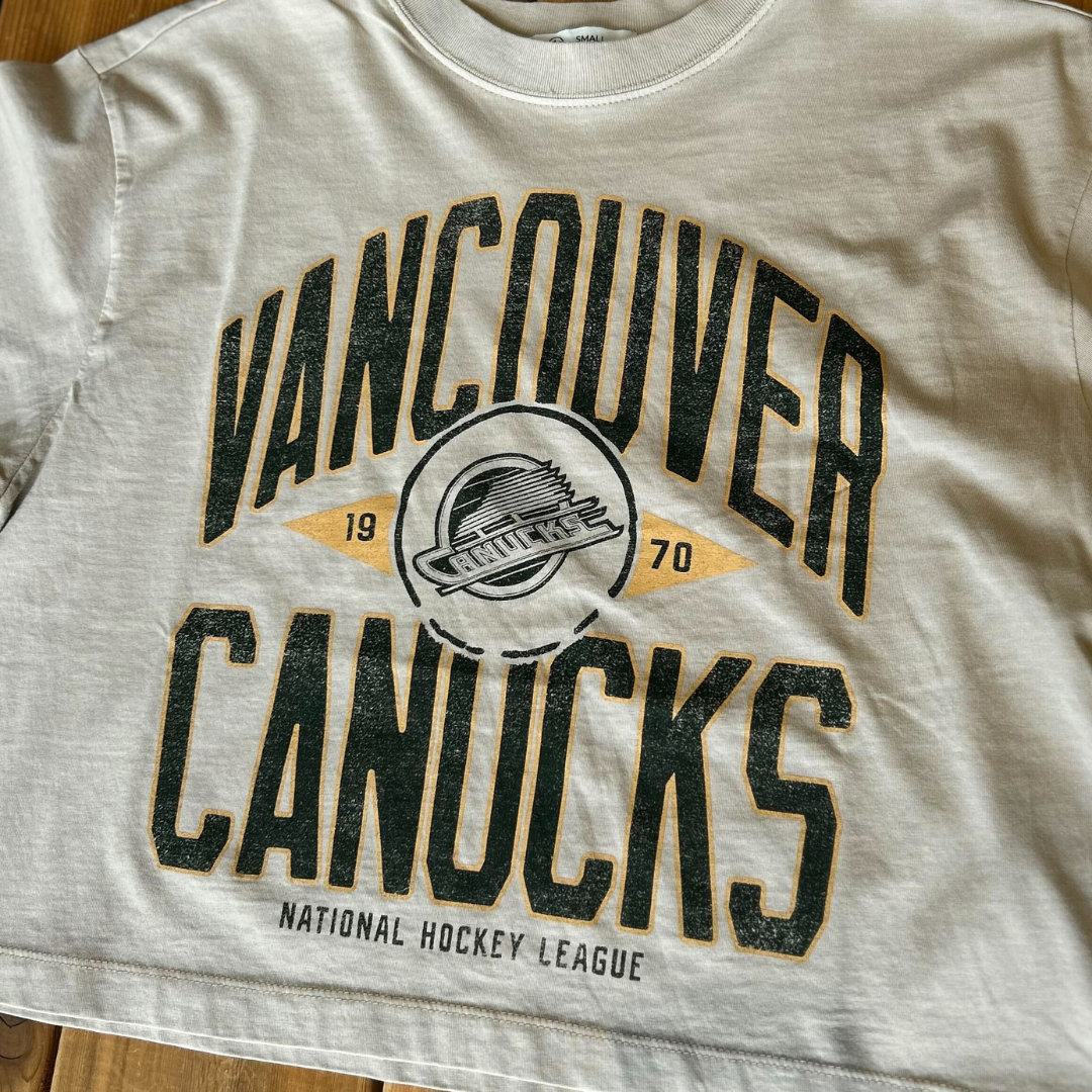 Vancouver Canucks Vintage-Inspired Apparel – The Sport Gallery