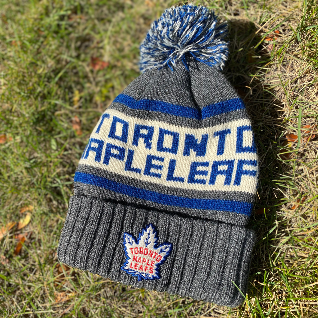Toronto Maple Leafs Crochet Beanie Hat With NHL Patch/ Photo 
