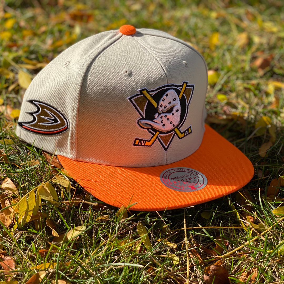 Mitchell and ness mighty ducks hotsell